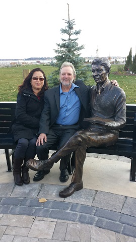 Roy Bonisteel - Photo With Roy